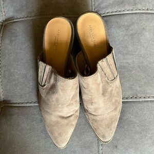 American Eagle Outfitters Women's Brown Suede Mules